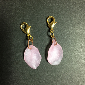 さくら花びら（樹脂粘土） ／ 2016.4